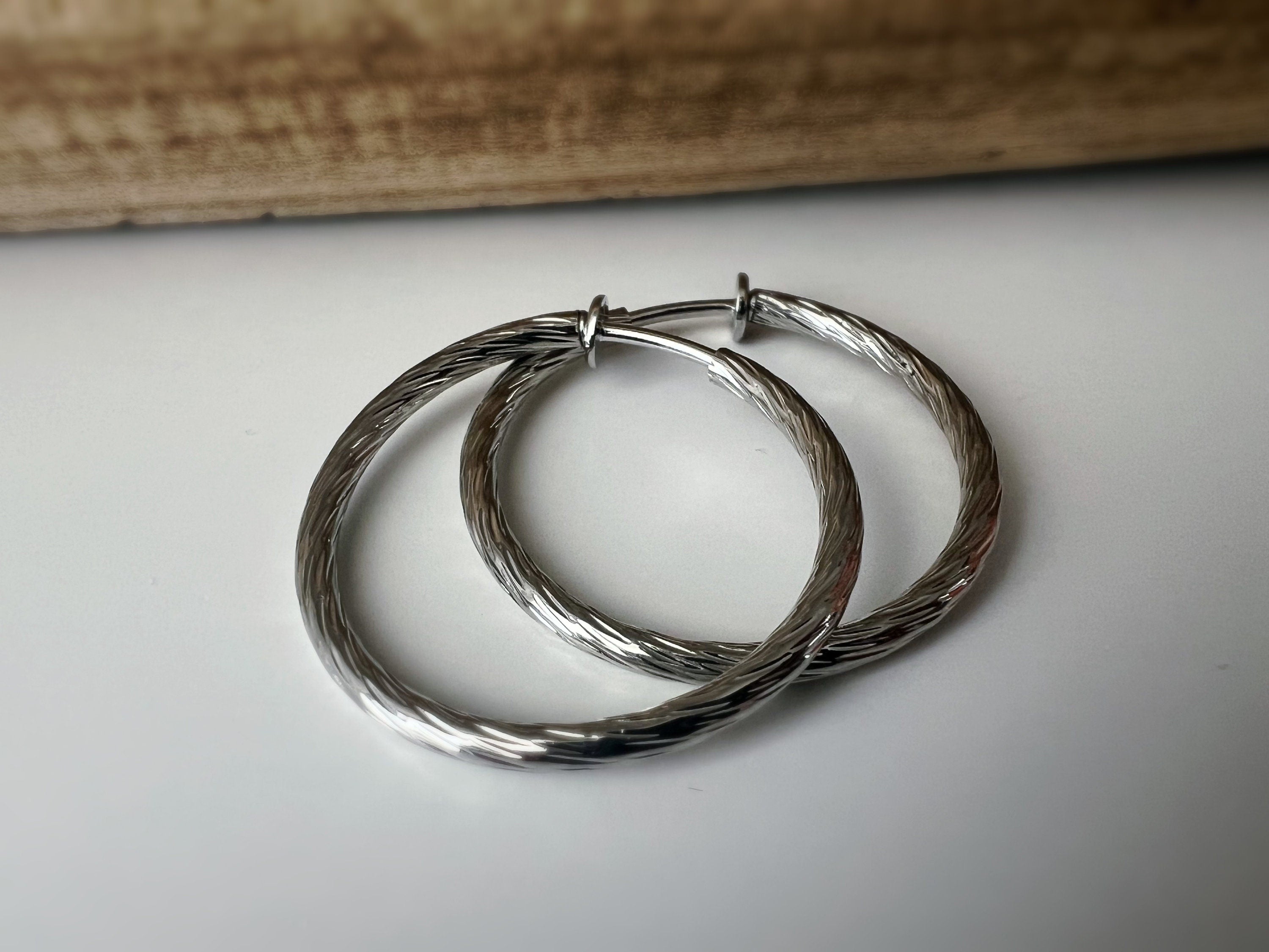 40mm Créoles Anneaux, Boucles d'oreille CLIPS Anneaux Créoles couleur Or/ Argent/ Acier, Clips d'oreilles, Diamètre du fil 3mm, Créoles 4cm