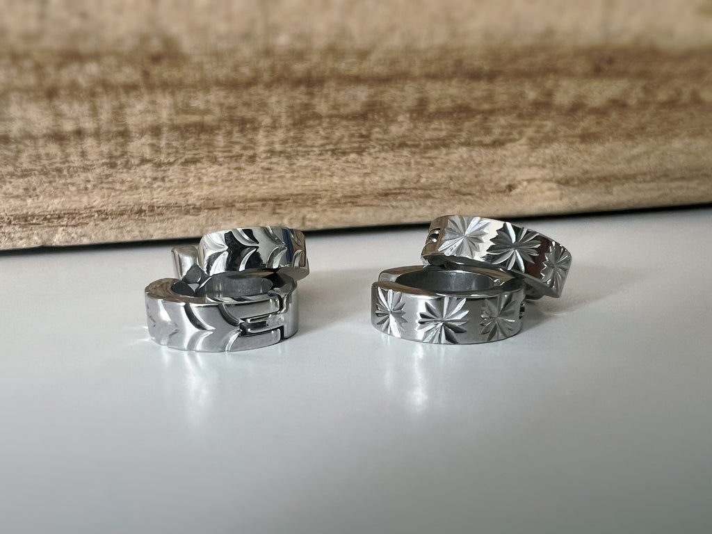 Boucles d'oreilles Rock CLIPS anneaux Argent givré Fleurs. Oreilles Non Percées. Bijoux quotidiens