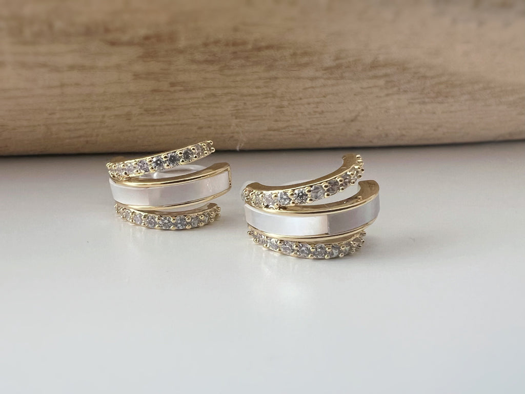 Boucles d'oreilles CLIPS résine invisible triple demi cercles mini zircon nacre blanche Oreilles Non Percées Bijoux quotidiens Prêt à offrir