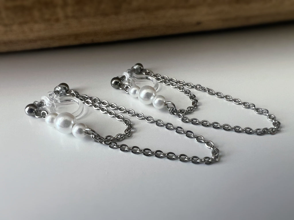 INVISIBLE CLIPS earrings, Small white pearls Double Chain Silver Color Ear clips non pierced ears tassel CLIPS.
