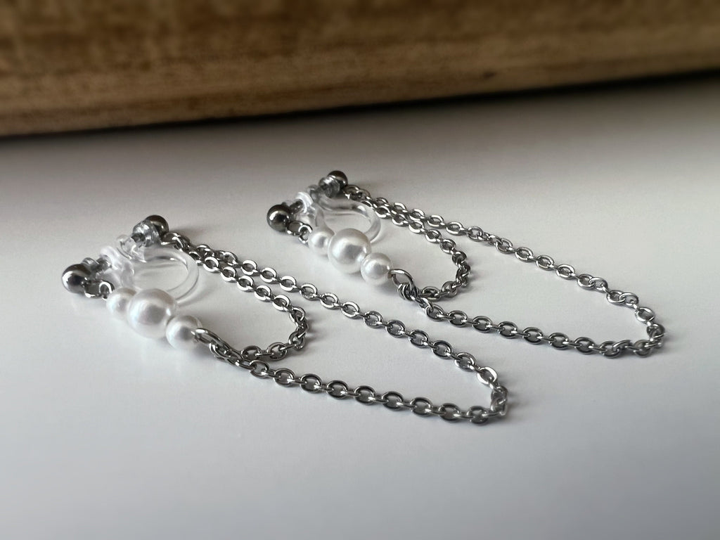 INVISIBLE CLIPS earrings, Small white pearls Double Chain Silver Color Ear clips non pierced ears tassel CLIPS.