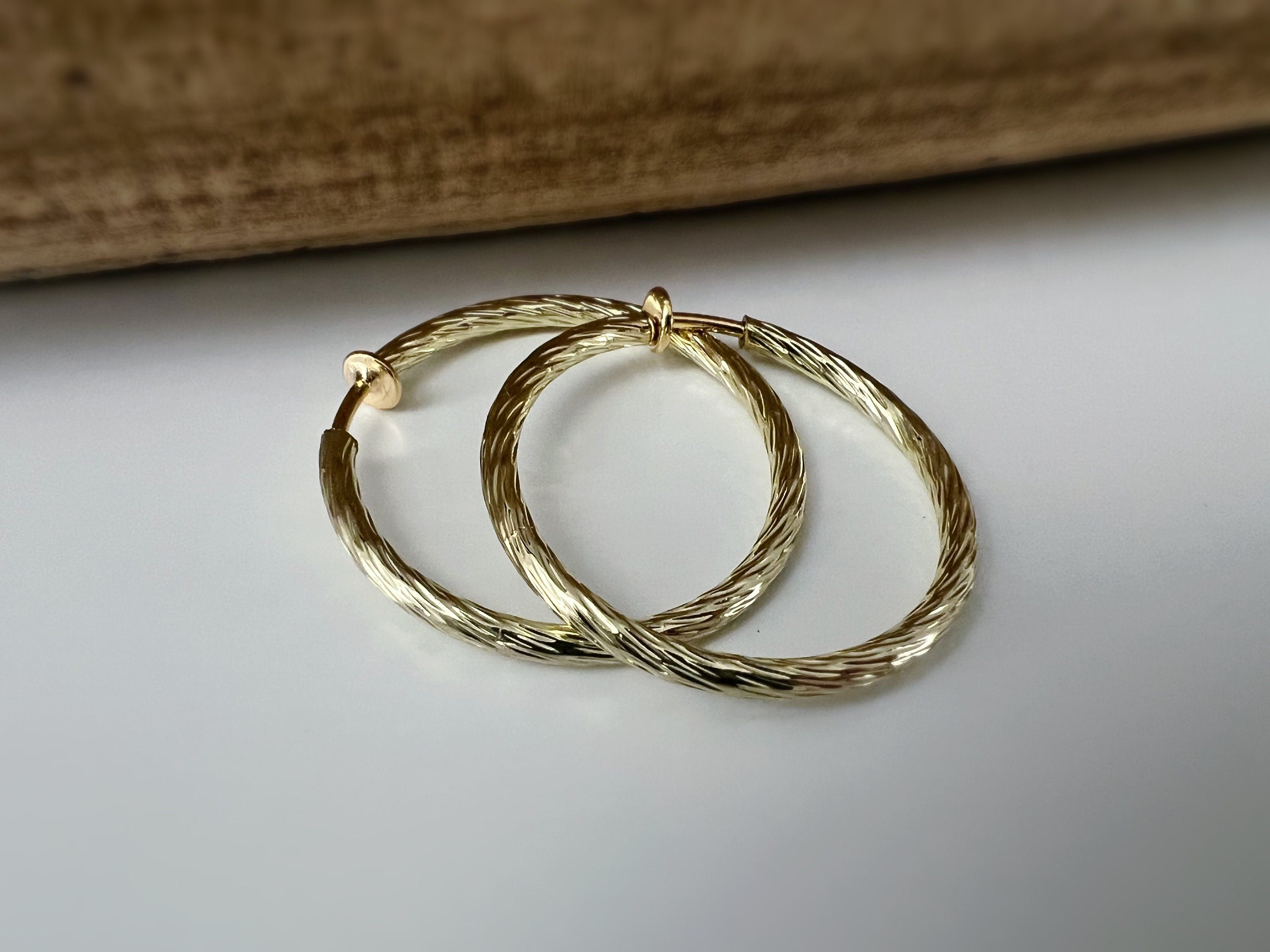 40mm Créoles Anneaux, Boucles d'oreille CLIPS Anneaux Créoles couleur Or/ Argent/ Acier, Clips d'oreilles, Diamètre du fil 3mm, Créoles 4cm