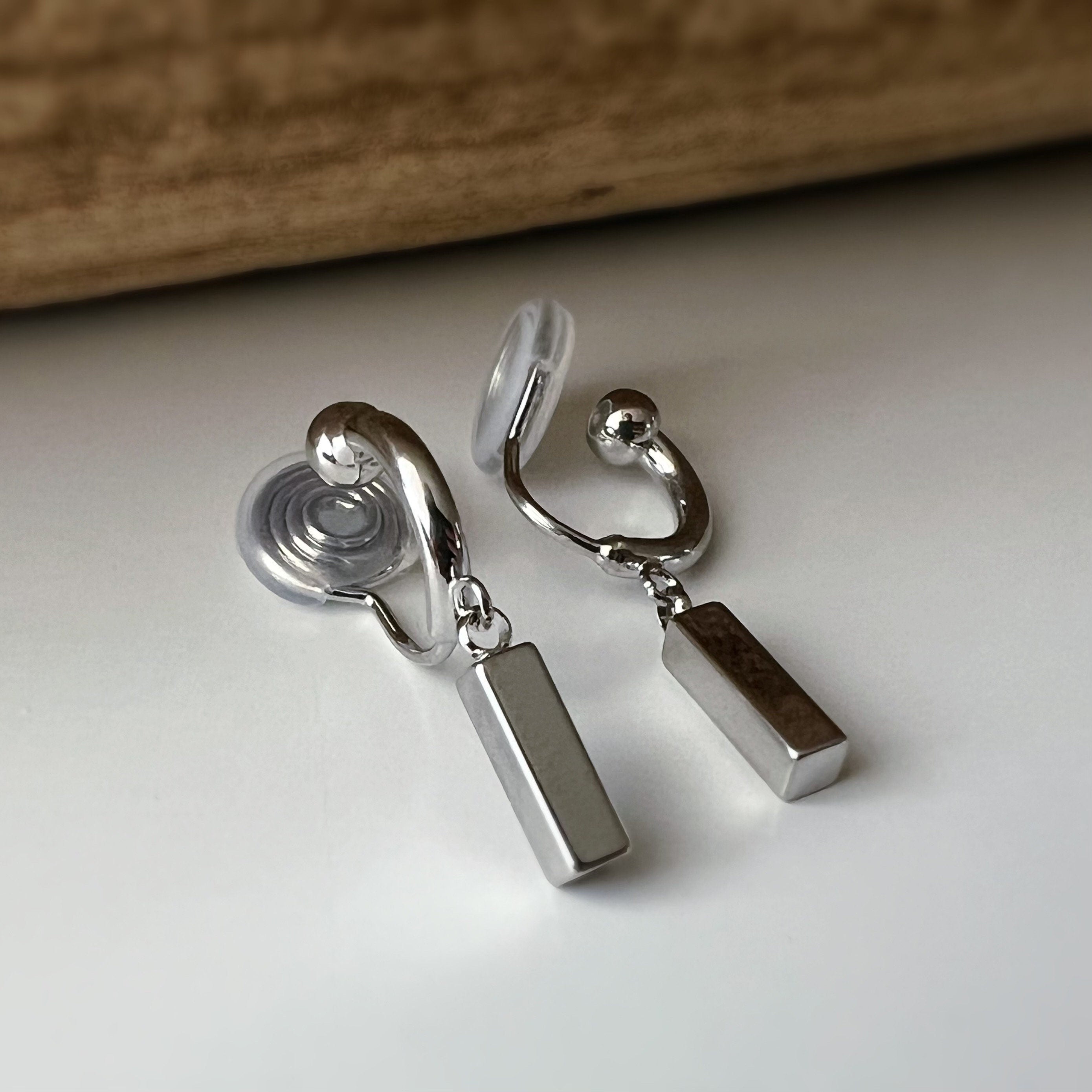SANS DOULEUR ! Boucles d'oreilles pendantes rectangulaires clips u spirale Cercle Argent. Clips d'oreilles confortable Délicates