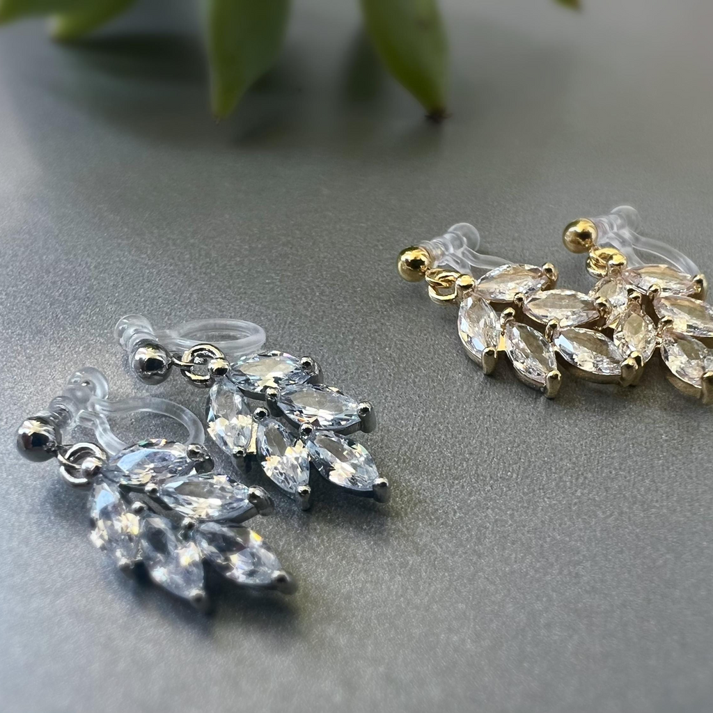Petite feuille dorée / argentée & zircon
