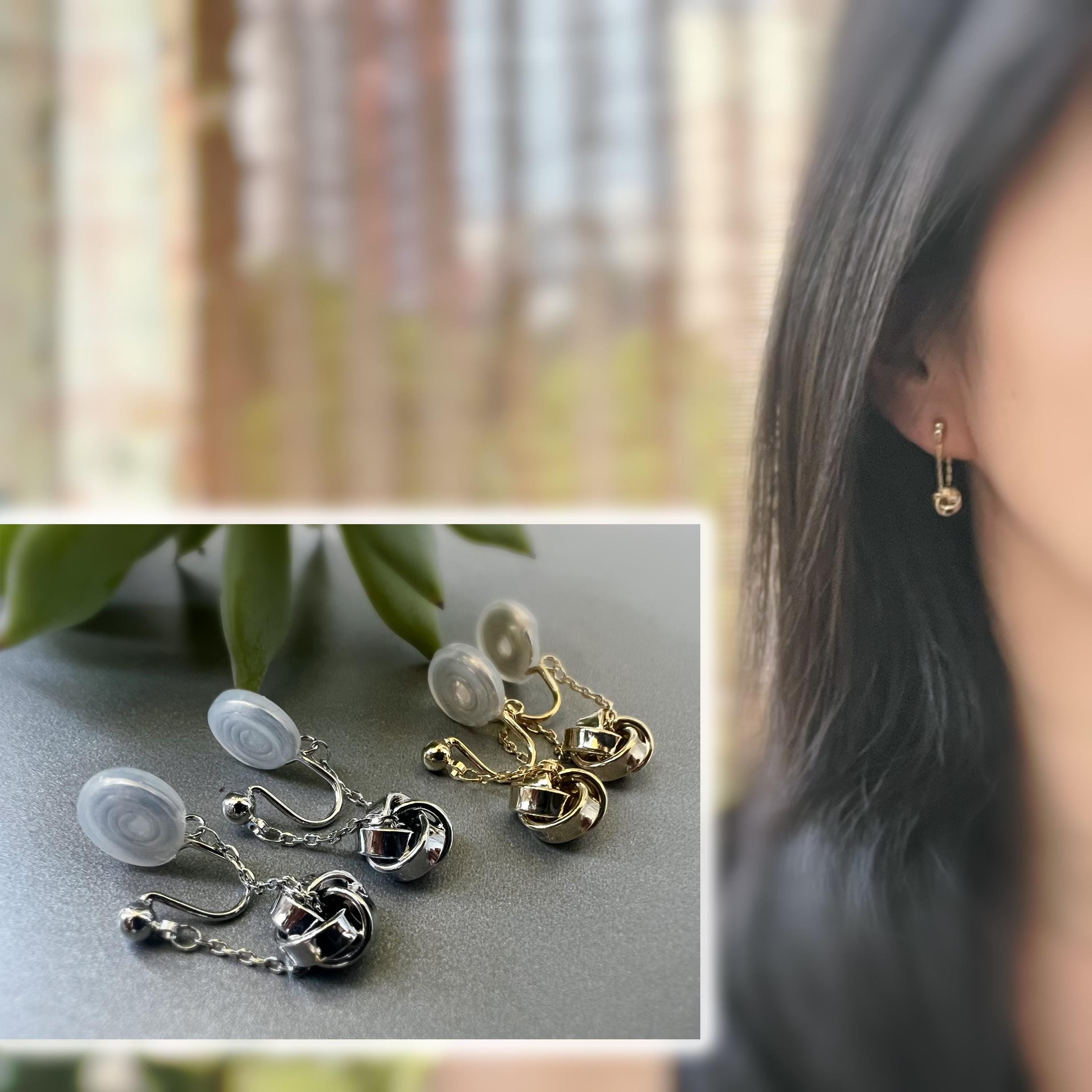 SANS DOULEUR ! Boucles d'oreilles CLIPS U spirale Chaîne Fleur quatre pétales Or /Argent. Clips d'oreilles confortable Boucles Délicates