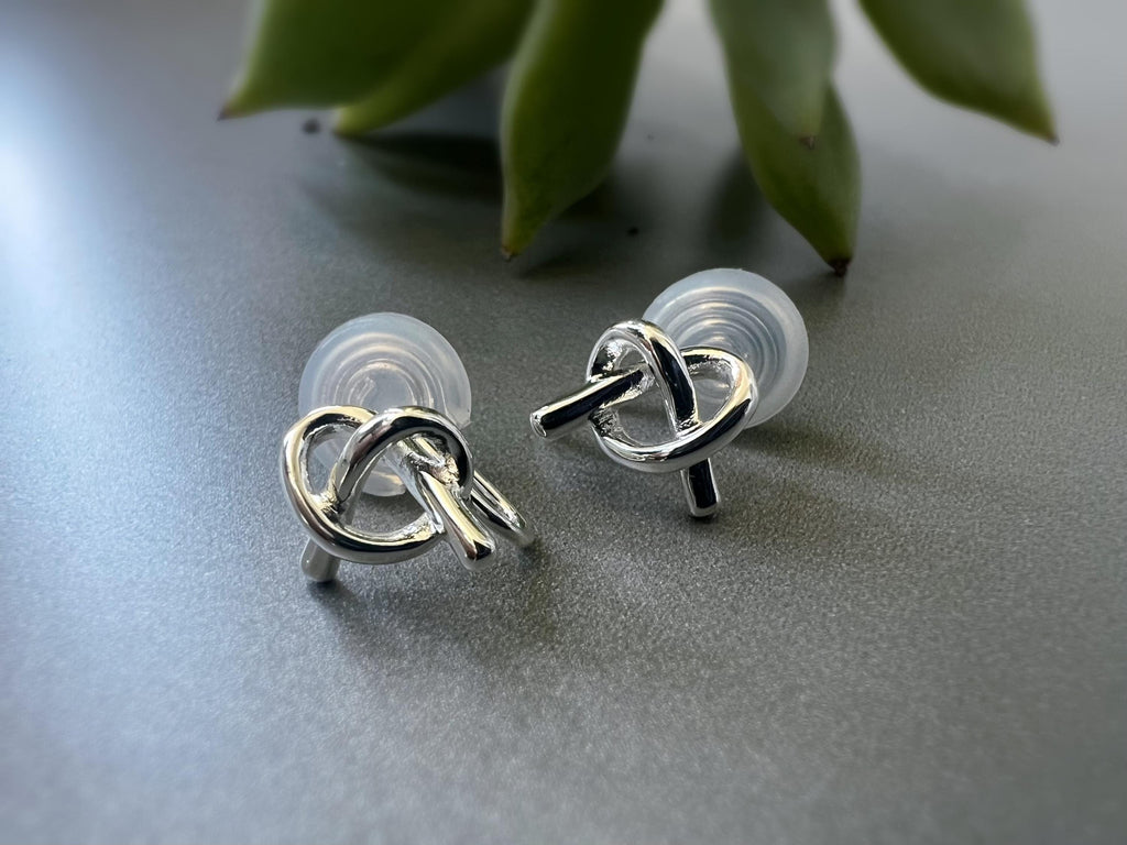 SANS DOULEUR ! Boucles d'oreilles CLIPS U spirale nœud couleur Or / Argent. Clips d'oreilles confortable Boucles Délicates
