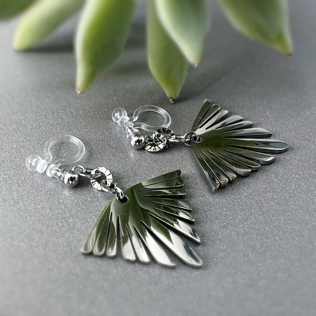 Boucles d'oreilles Clips INVISIBLES pendantes Chaîne tournesol pendentif bohème en acier inoxydable argent Clips confortable