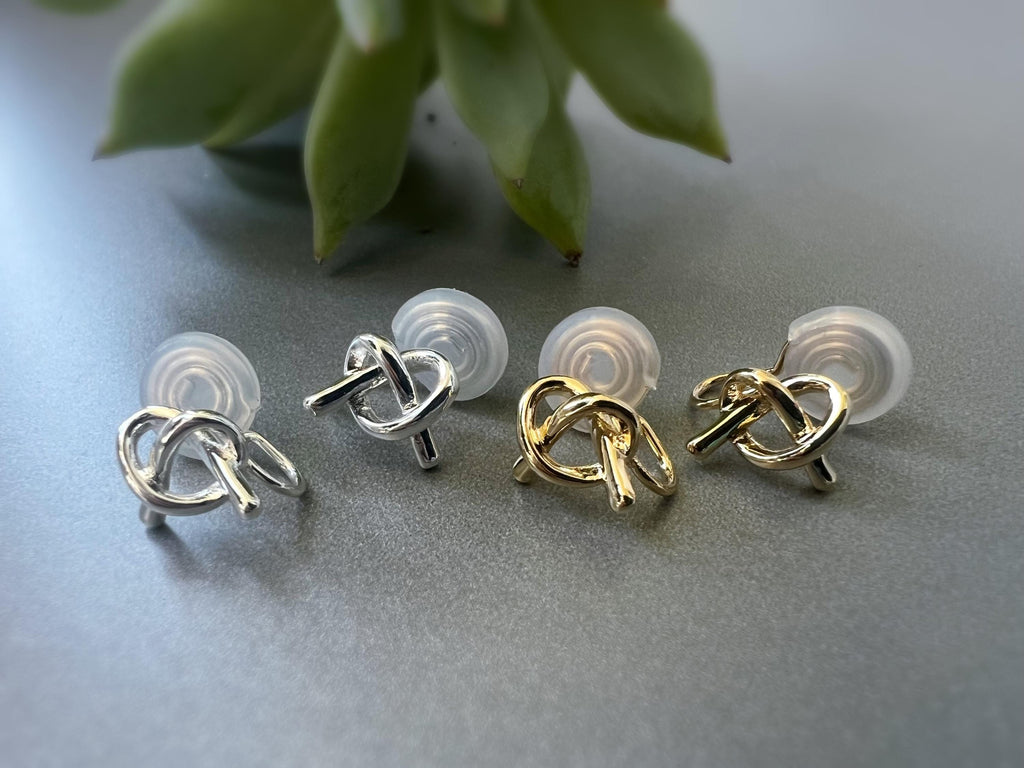 SANS DOULEUR ! Boucles d'oreilles CLIPS U spirale nœud couleur Or / Argent. Clips d'oreilles confortable Boucles Délicates