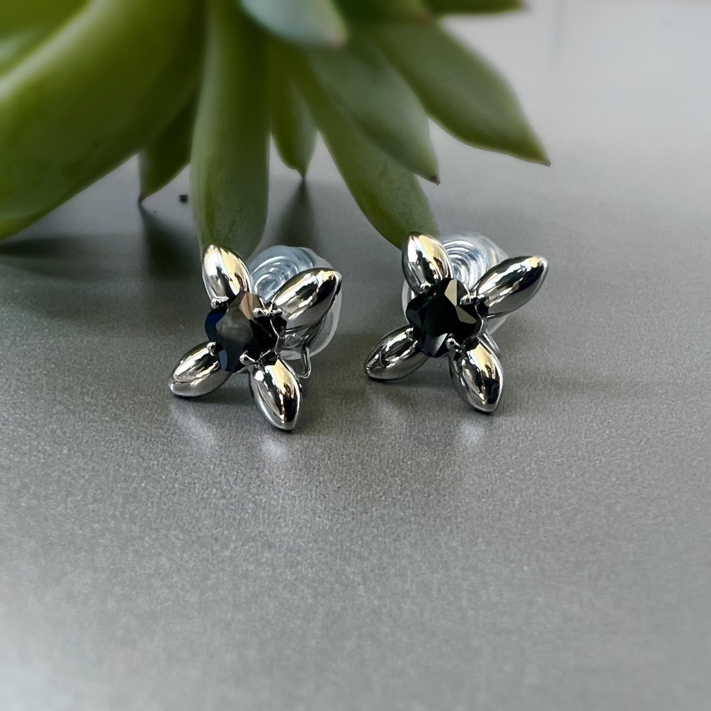 SANS DOULEUR ! Boucles d'oreilles CLIPS U spirale Fleur Croix Argent Zircon carré noirs. Clips d'oreilles confortable Boucles Délicates