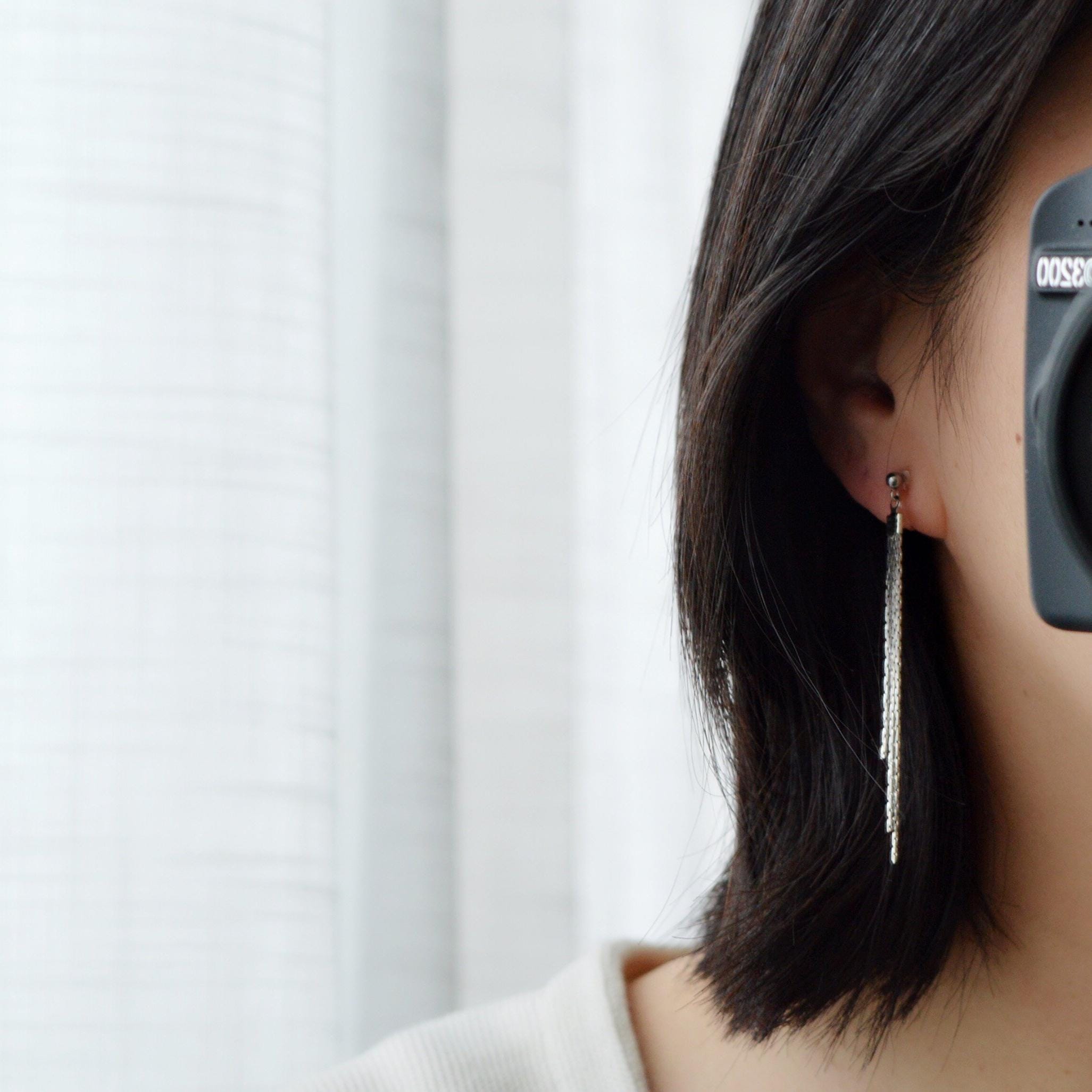 Boucles d'oreilles CLIPS INVISIBLE, Chain tassel earrings, silver color, Clip on earrings, Simple everyday earrings, tassel CLIPS.