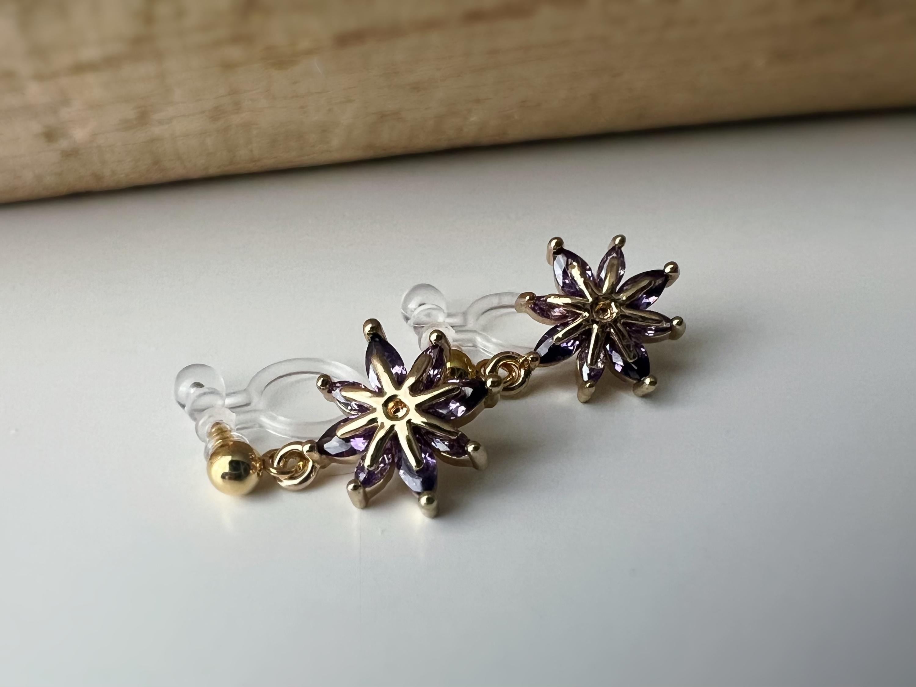 Purple daisy dangling resin ear clips, Flower Zircon CLIPS Invisible delicate daily comfortable