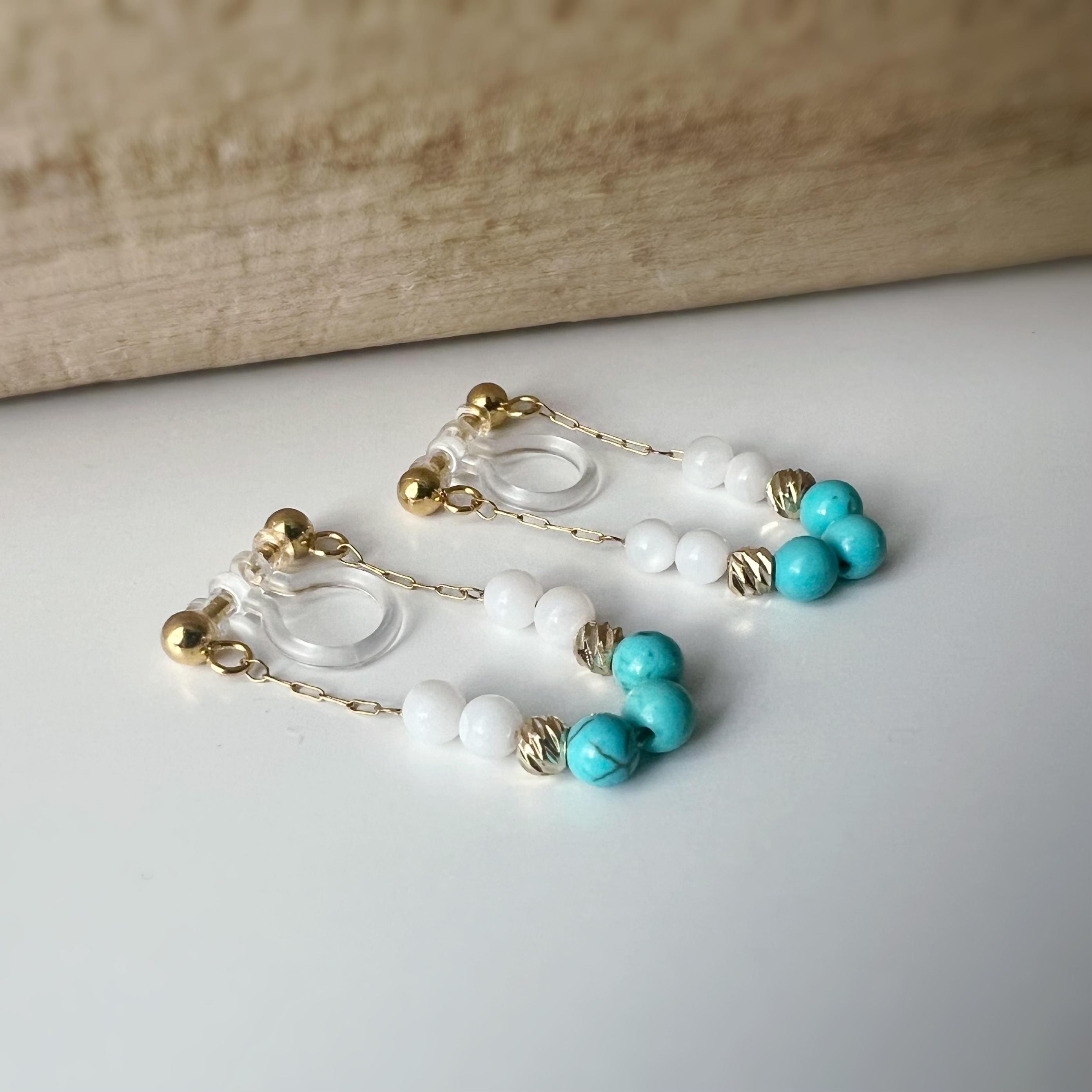 Boucles d'oreilles CLIPS INVISIBLE, Double face Chaîne Or mini perle turquoise blanche Clips d'oreilles pour oreilles non percées.
