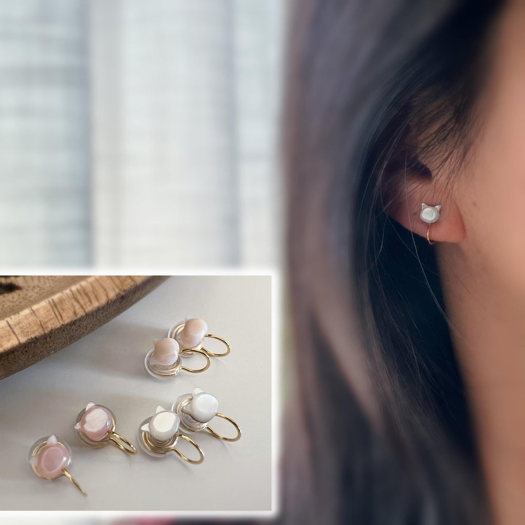 SANS DOULEUR ! Boucles d'oreilles CLIPS U spirale petite tête de chat Coquillages naturels sculptés à la main. Clips d'oreilles confortable