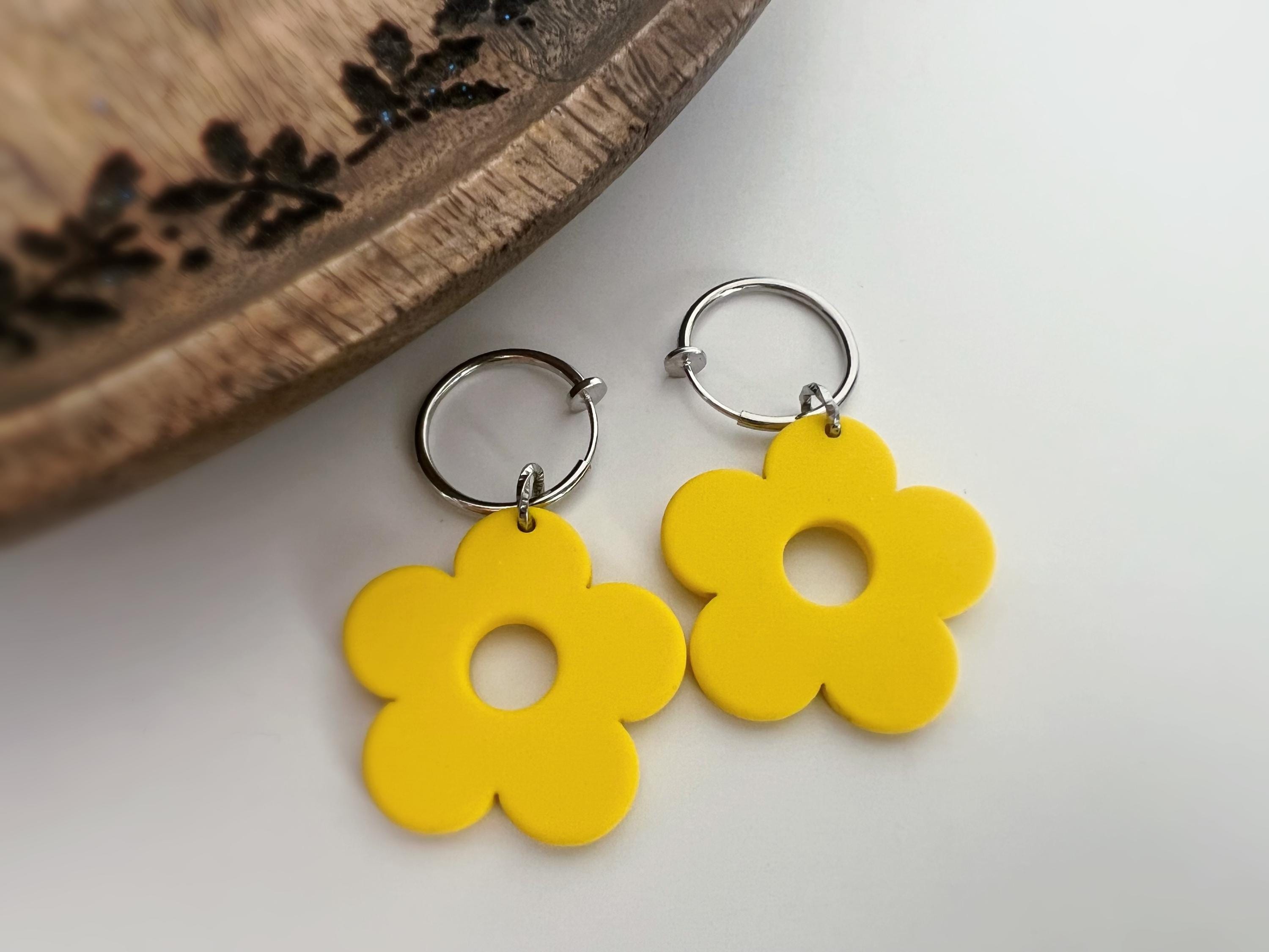 Sweet. 2 en 1 Clips Créole 18mm argent avec grande fleurs jaune fluo Boucles d'oreilles clips créole anneaux