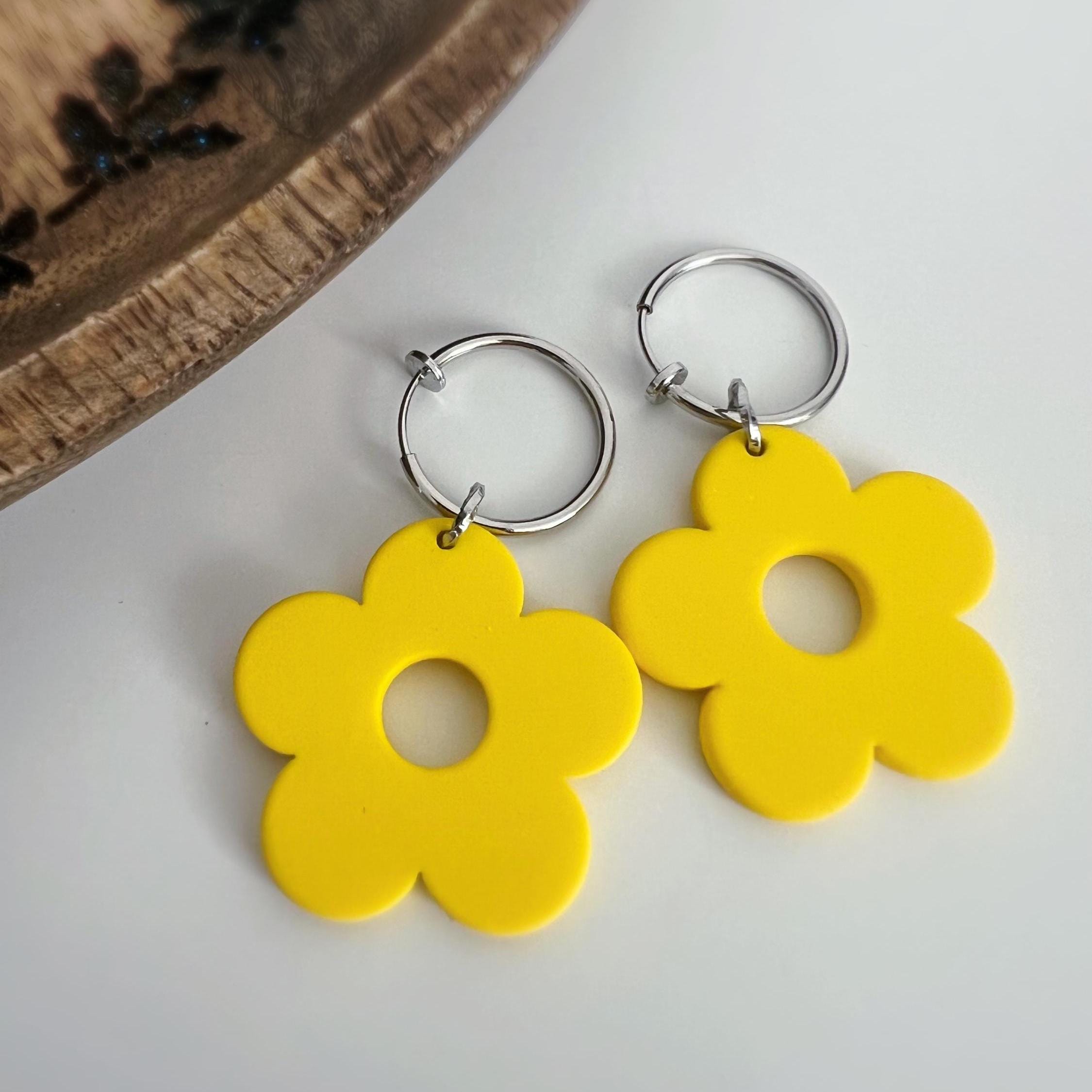 Sweet. 2 en 1 Clips Créole 18mm argent avec grande fleurs jaune fluo Boucles d'oreilles clips créole anneaux