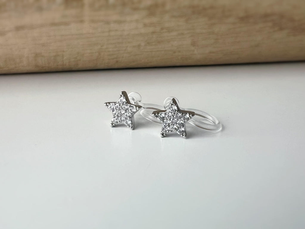 Mini étoile Argent clips d'oreilles résine invisible, étoile zircon Pentacle et étoile à huit branches Boucles d'oreille clips confortable
