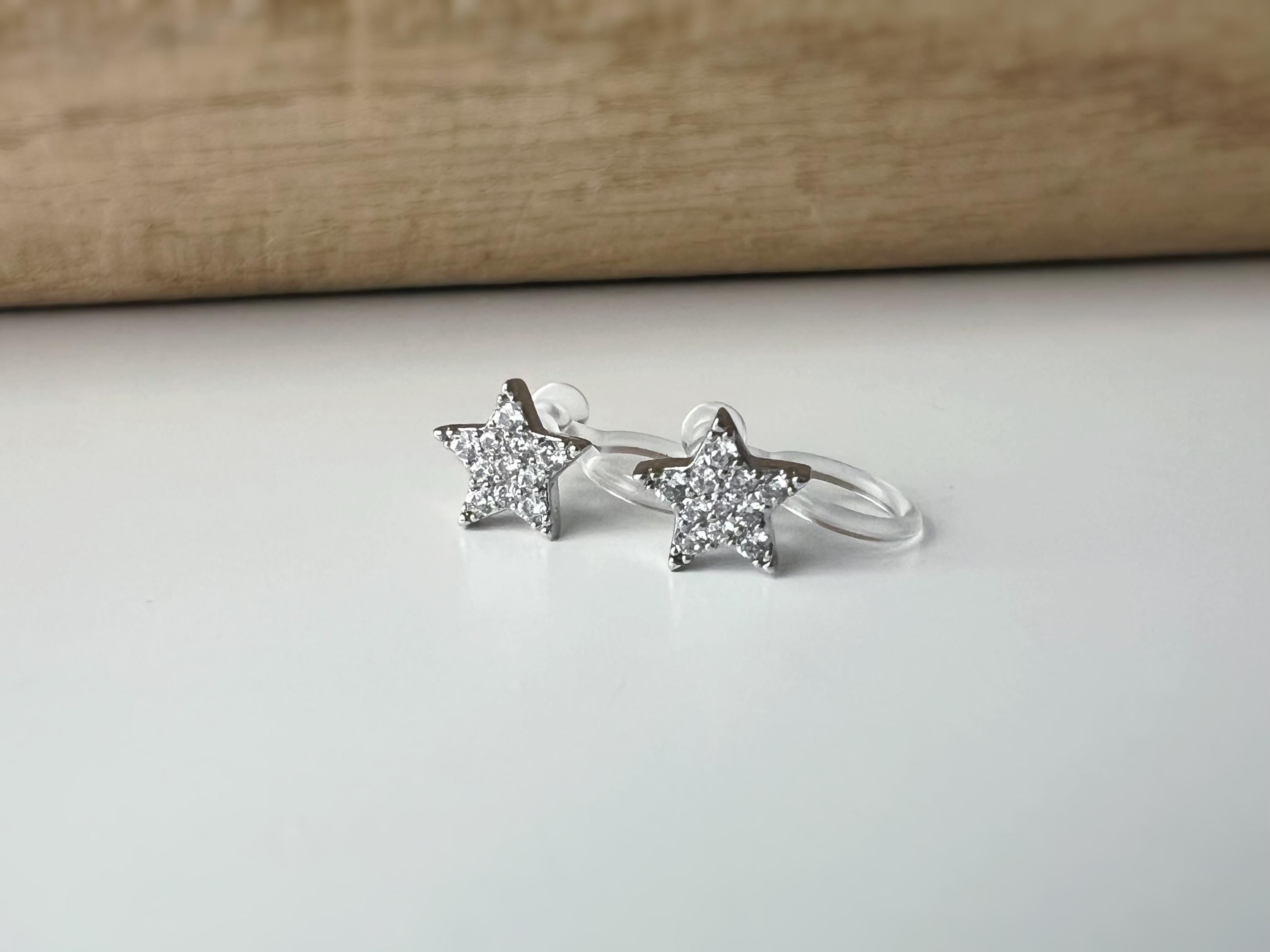 Mini étoile Argent clips d'oreilles résine invisible, étoile zircon Pentacle et étoile à huit branches Boucles d'oreille clips confortable