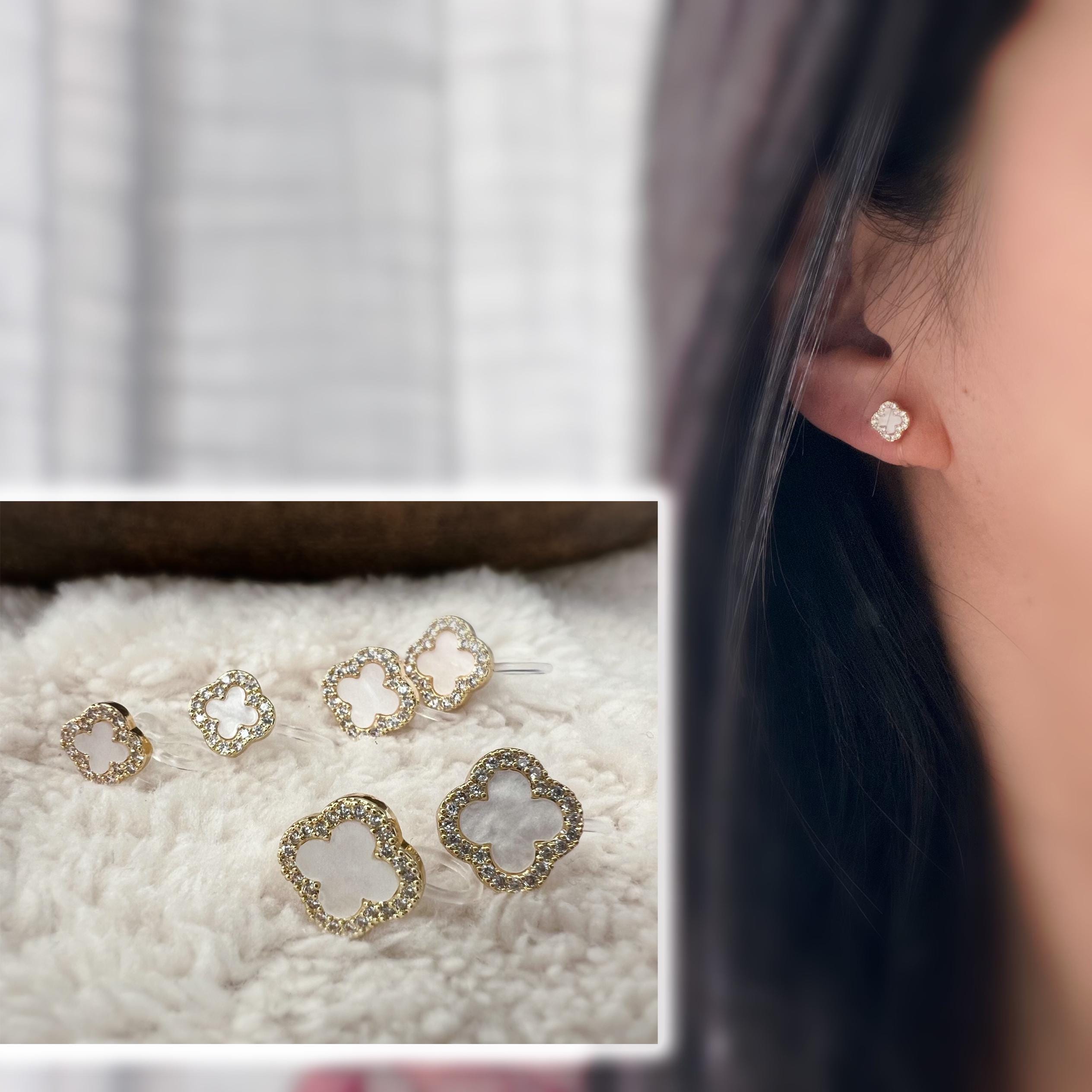 CLIPS d'oreilles invisibles Trèfle à 4 feuilles Or porte bonheur mini zircon Blanc Grand / Moyen/ Petit Boucles d'oreilles clips confortable