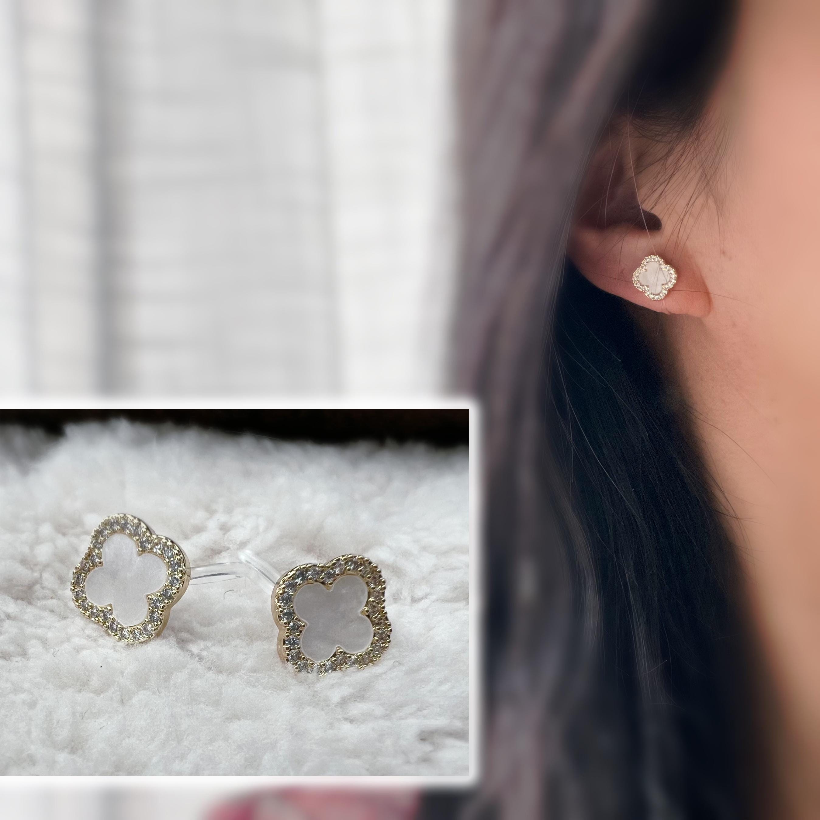 CLIPS d'oreilles invisibles Trèfle à 4 feuilles Or porte bonheur mini zircon Blanc Grand / Moyen/ Petit Boucles d'oreilles clips confortable