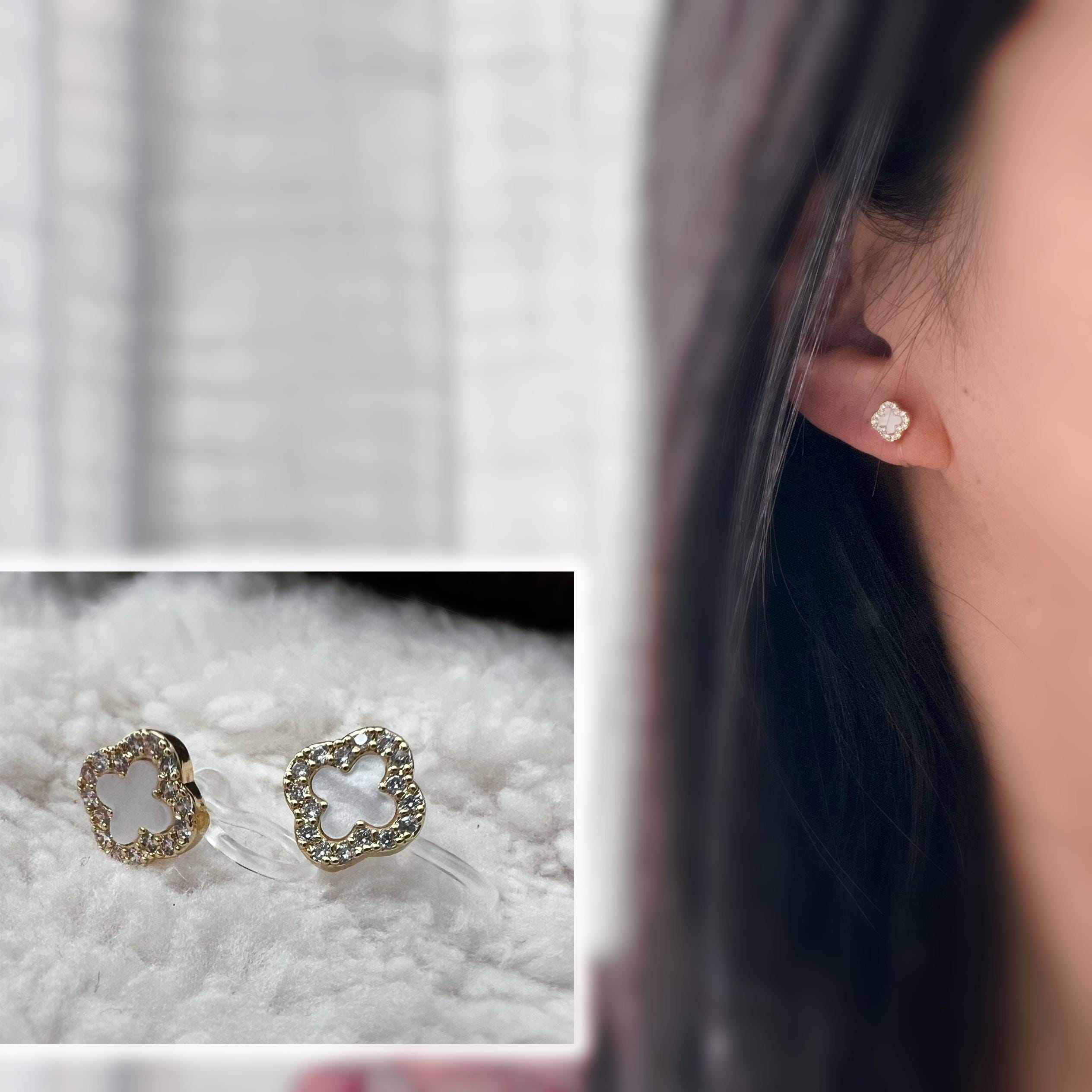 CLIPS d'oreilles invisibles Trèfle à 4 feuilles Or porte bonheur mini zircon Blanc Grand / Moyen/ Petit Boucles d'oreilles clips confortable