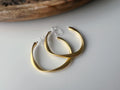 Anneaux Créoles Torsadé Clips Invisibles, Boucles d'oreille Créoles CLIPS couleur Or Mat/ Argent Mat, oreilles non percées, Anneaux Créoles.