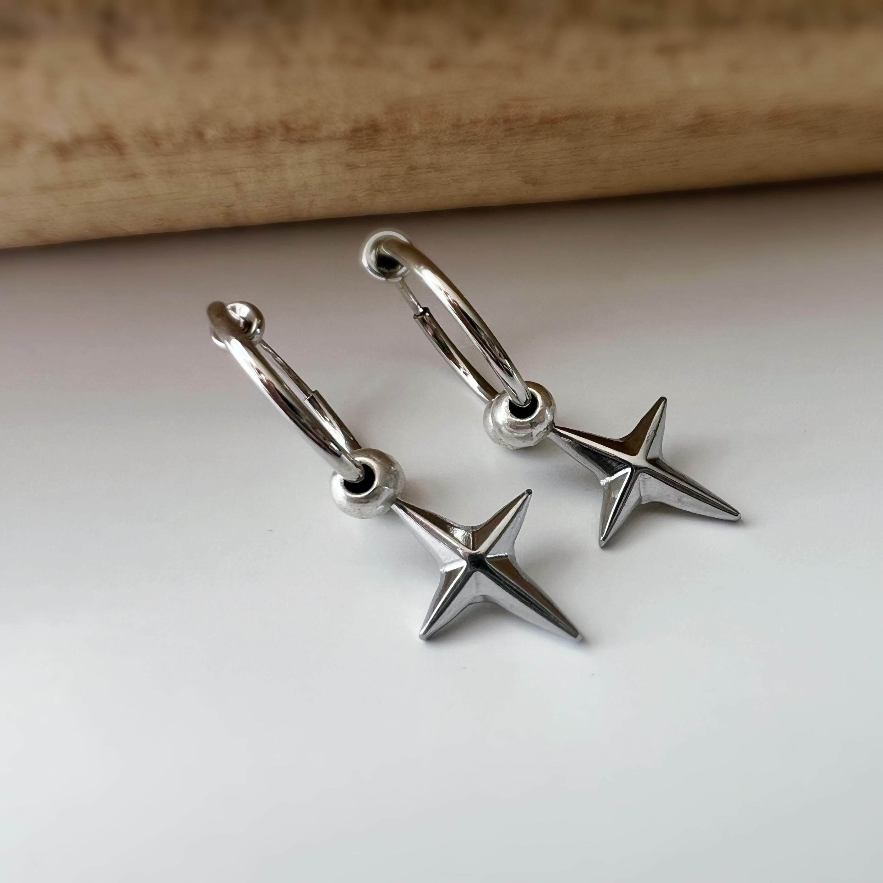 2 EN 1 Boucles d'oreilles clip Créole 18mm argent étoile Élégantes s’adaptent aux oreilles non percées Idéale pour un look chic et tendance