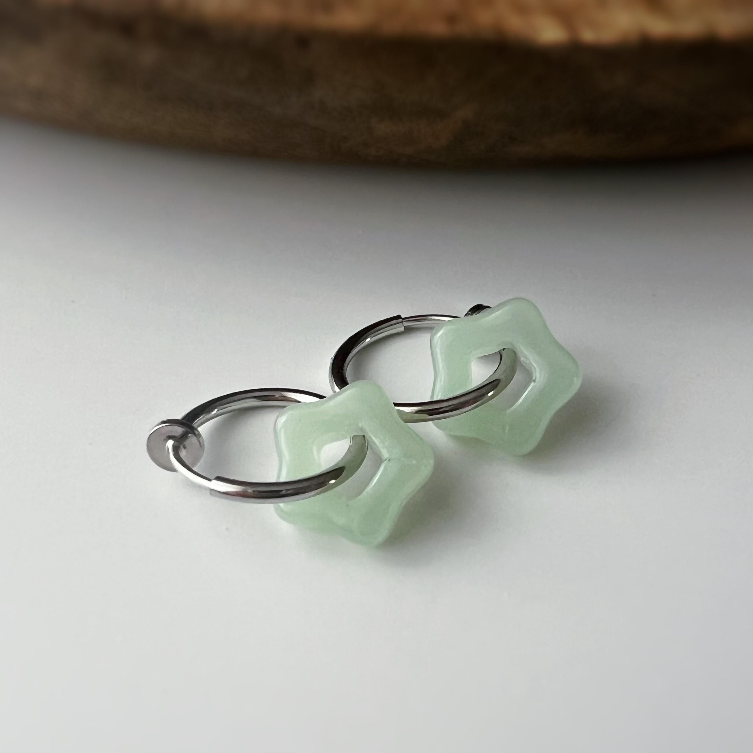 2 EN 1 Clips d'oreilles Anneau Petit étoile verre couleur blanc jaune jade vert Créole Clips 15mm Argent/ Or Confortable Oreilles non percée