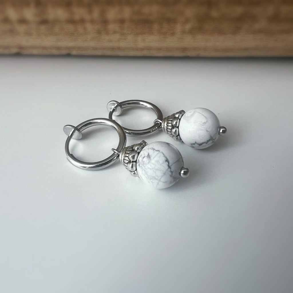 Boucles d'oreilles CLIPS créoles argenté Perles turquoise blanche/ Améthyste violet. Bijoux quotidien Clips discret Oreilles NON percées