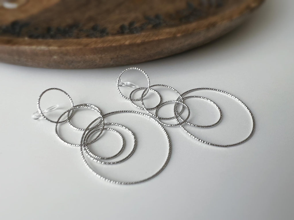 InvisibleS Clips Earrings, Silver Color Rings. Rings, circle. Ear clips. Jewelry every day. Ready to offer.