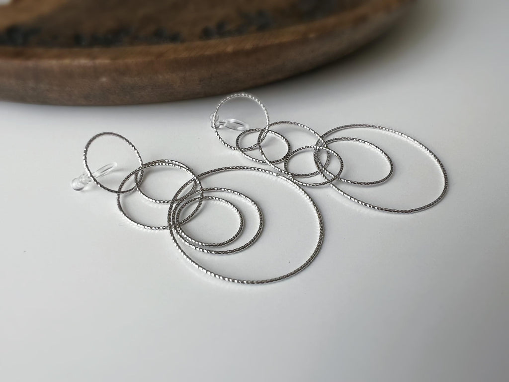 InvisibleS Clips Earrings, Silver Color Rings. Rings, circle. Ear clips. Jewelry every day. Ready to offer.
