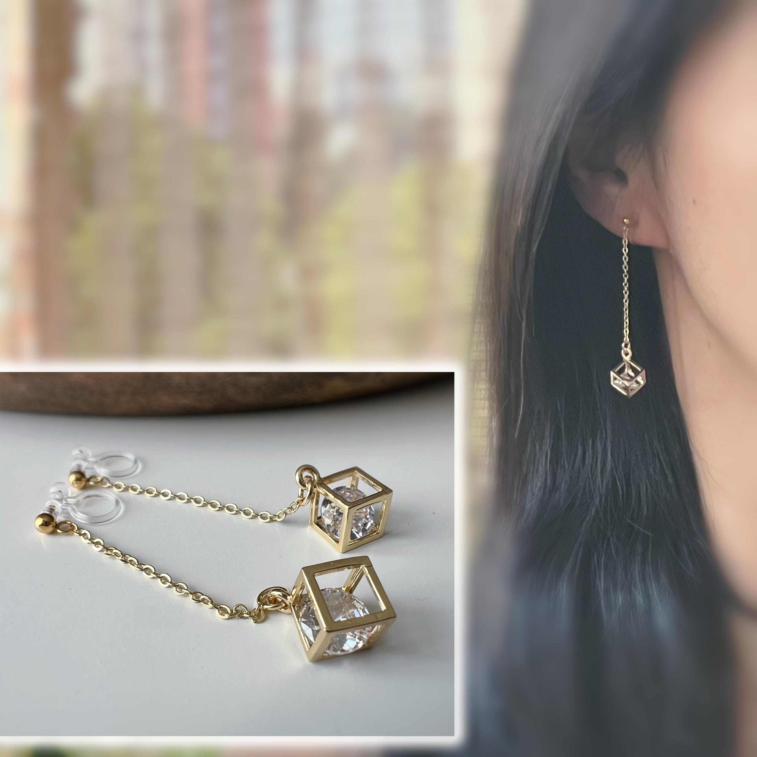 Longues Boucles d'oreilles pendantes CLIPS INVISIBLES couleur doré, Chaîne doré, Cube avec strass, bijoux quotidien, cadeaux pour elle.