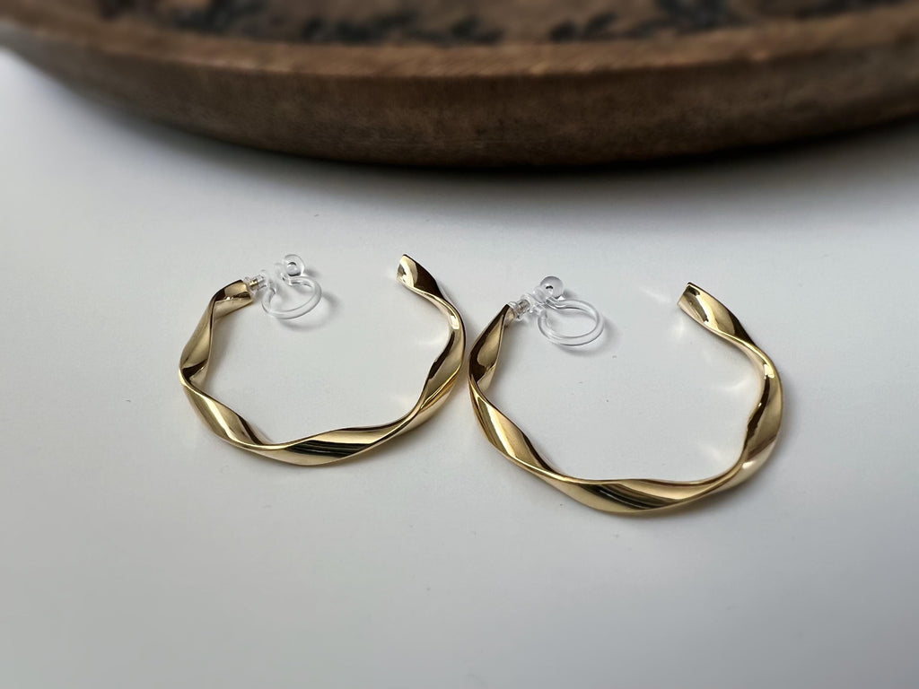 Anneaux Créoles Torsadé Clips Invisibles, Boucles d'oreille Créoles CLIPS couleur Or / Argent, oreilles non percées, Anneaux Créoles.