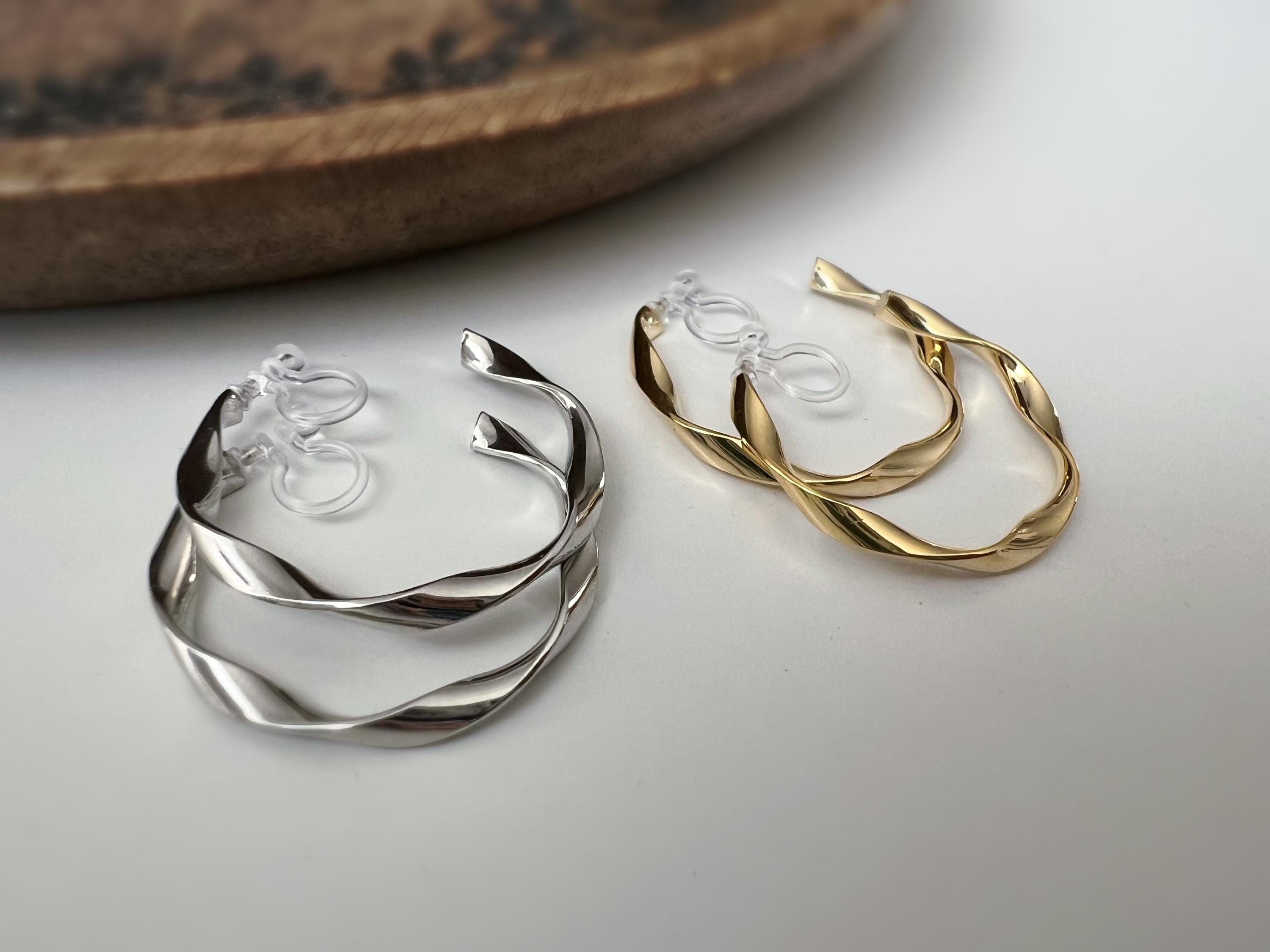 Anneaux Créoles Torsadé Clips Invisibles, Boucles d'oreille Créoles CLIPS couleur Or / Argent, oreilles non percées, Anneaux Créoles.