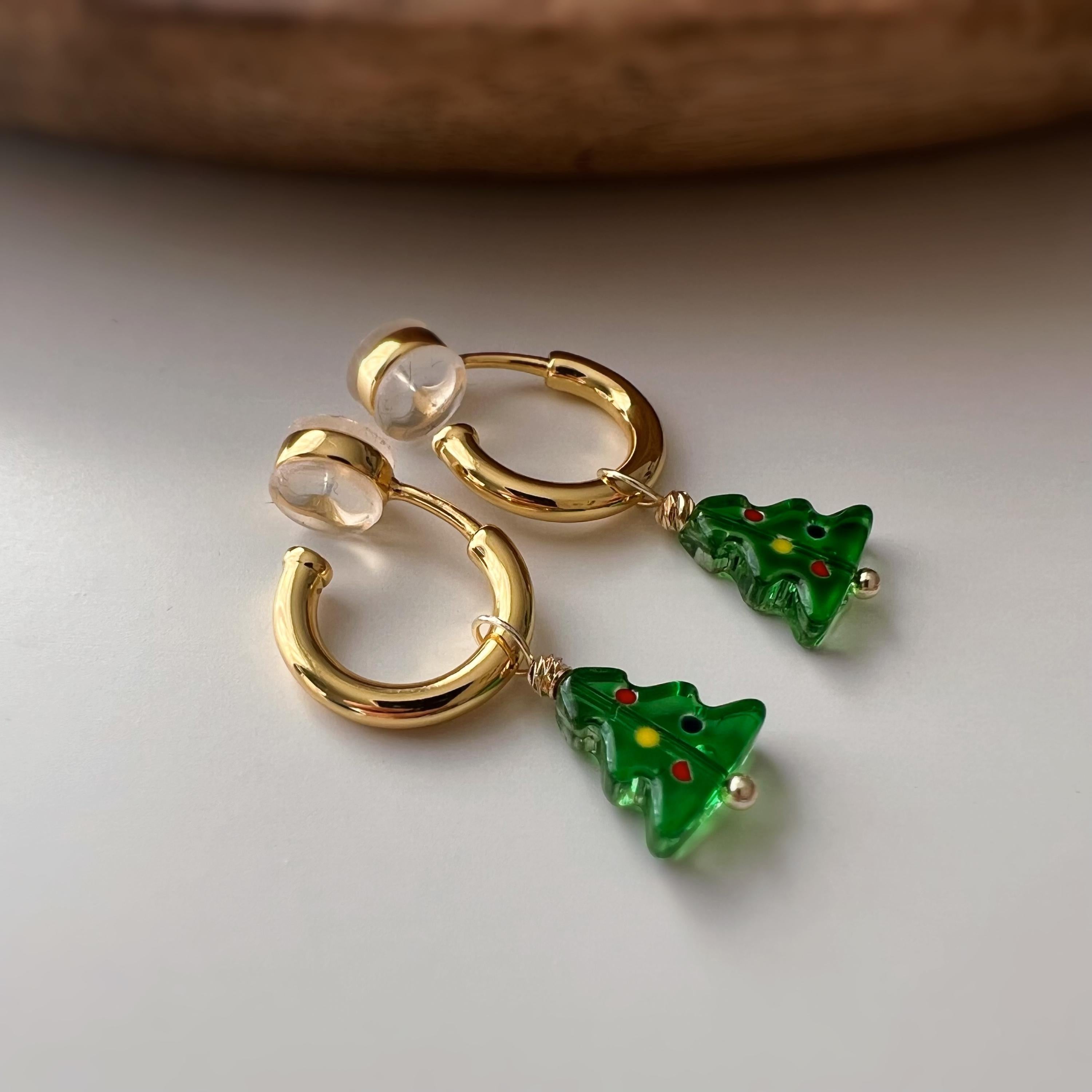 Boucles d’oreilles CLIPS sapin de Noël amovible, Créoles or/argent sans perçage – pendentif interchangeable, confortables et festives