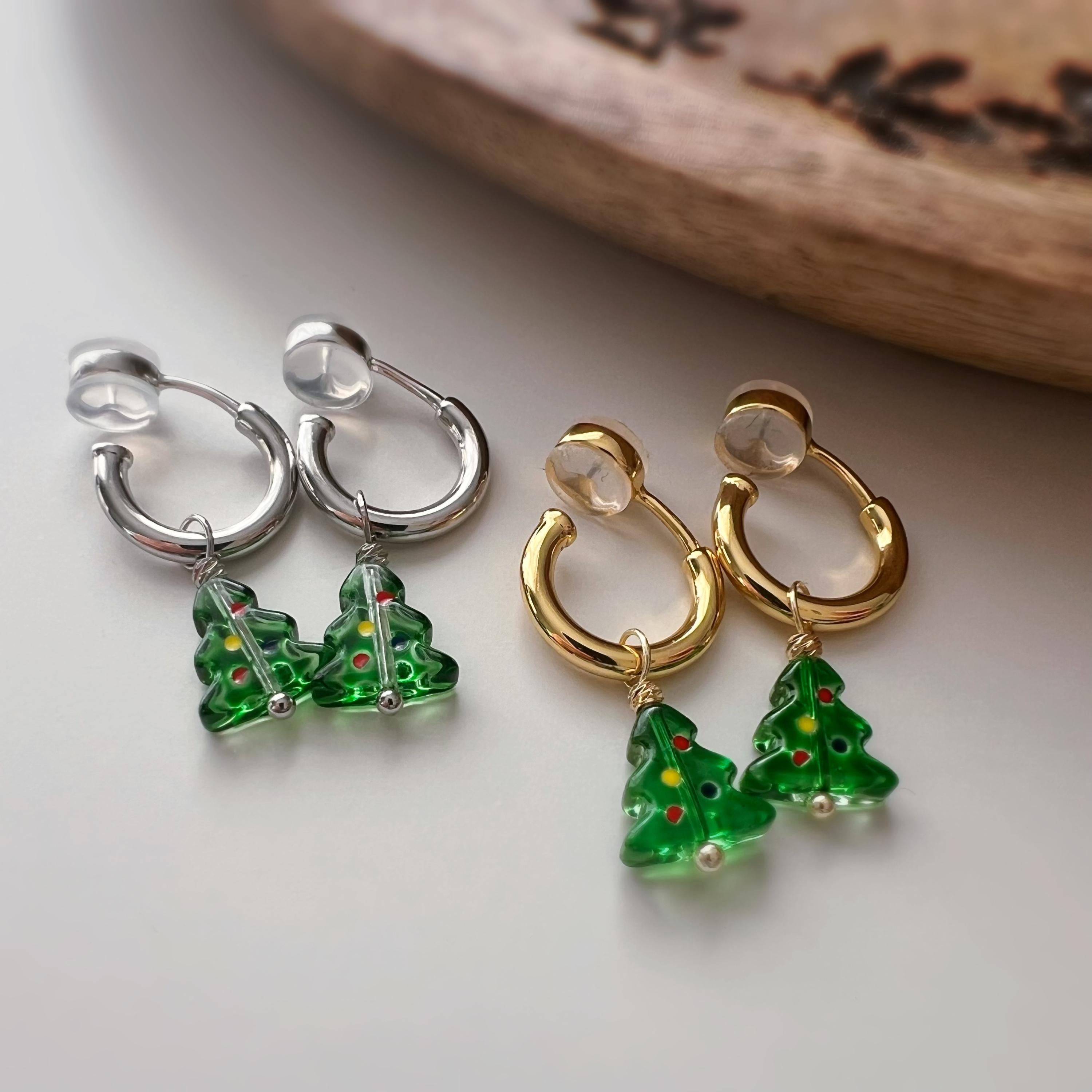 Boucles d’oreilles CLIPS sapin de Noël amovible, Créoles or/argent sans perçage – pendentif interchangeable, confortables et festives