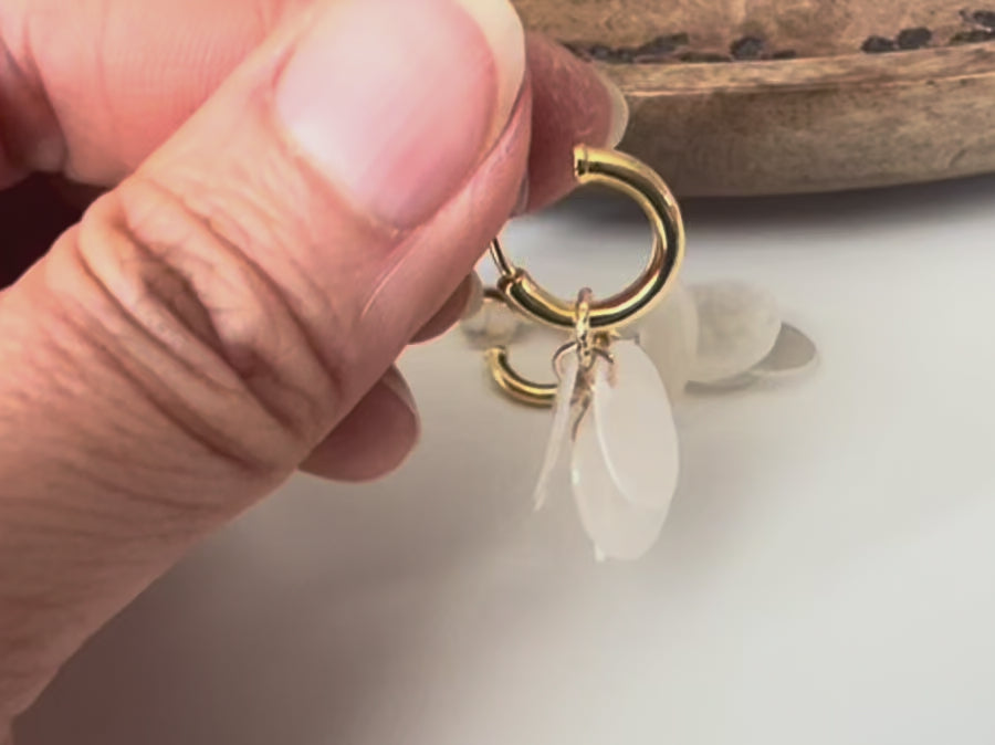 Clips U 2-en-1 nacre blanche – Pendentif amovible