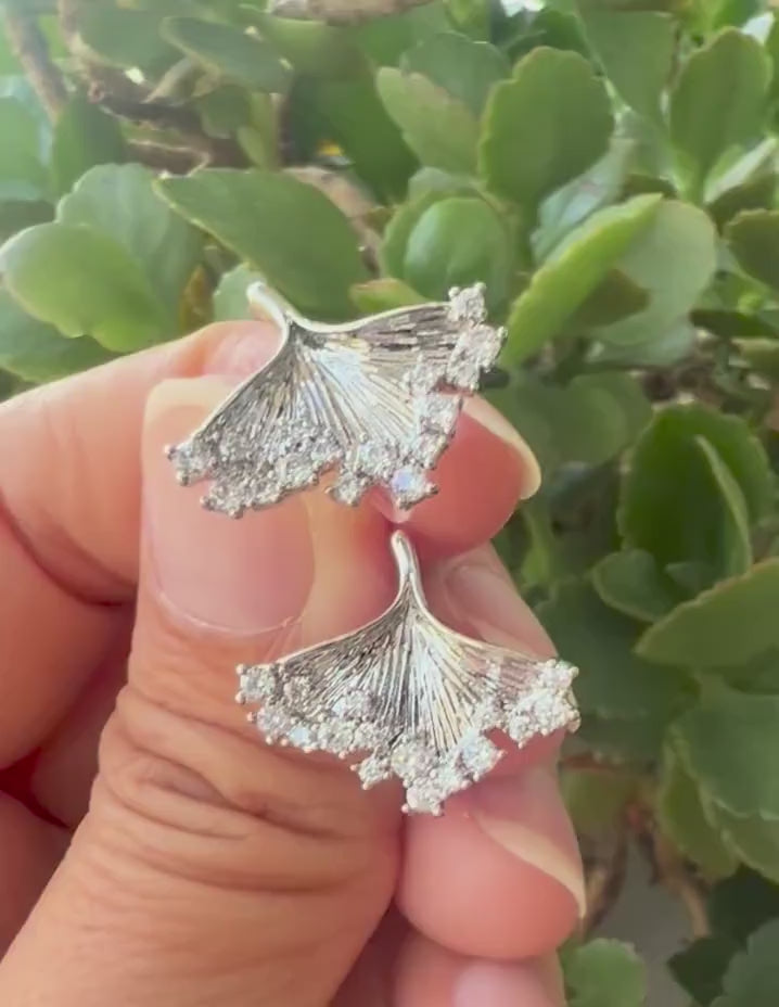 Boucles d’oreilles CLIPS feuille de ginkgo scintillante, élégantes et confortables, zircon raffiné, style naturel sans perçage