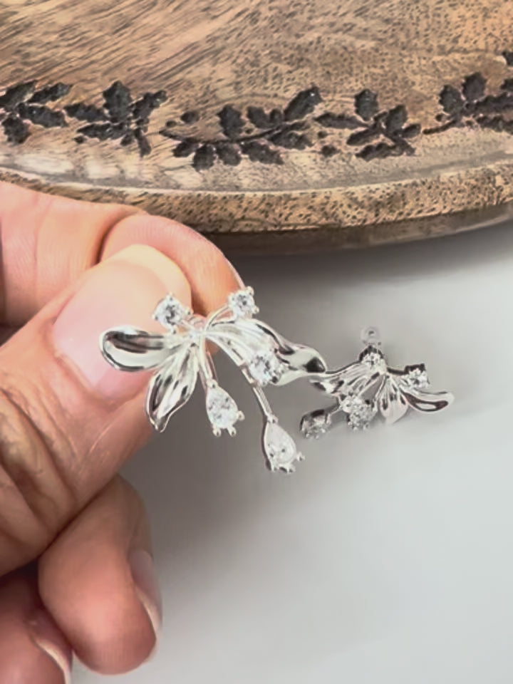 Clips d’oreilles fleur abstraite Style artistique