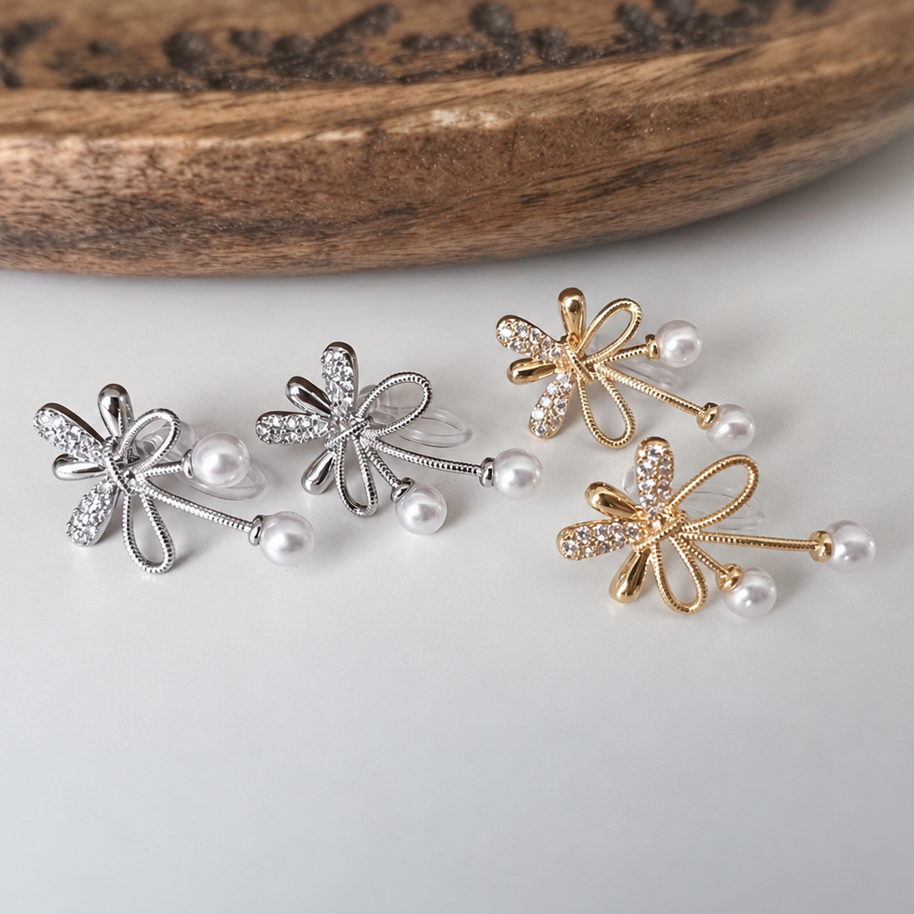 Fleur Strass & Mini Perles Blanches